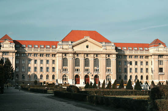 universidad quechua